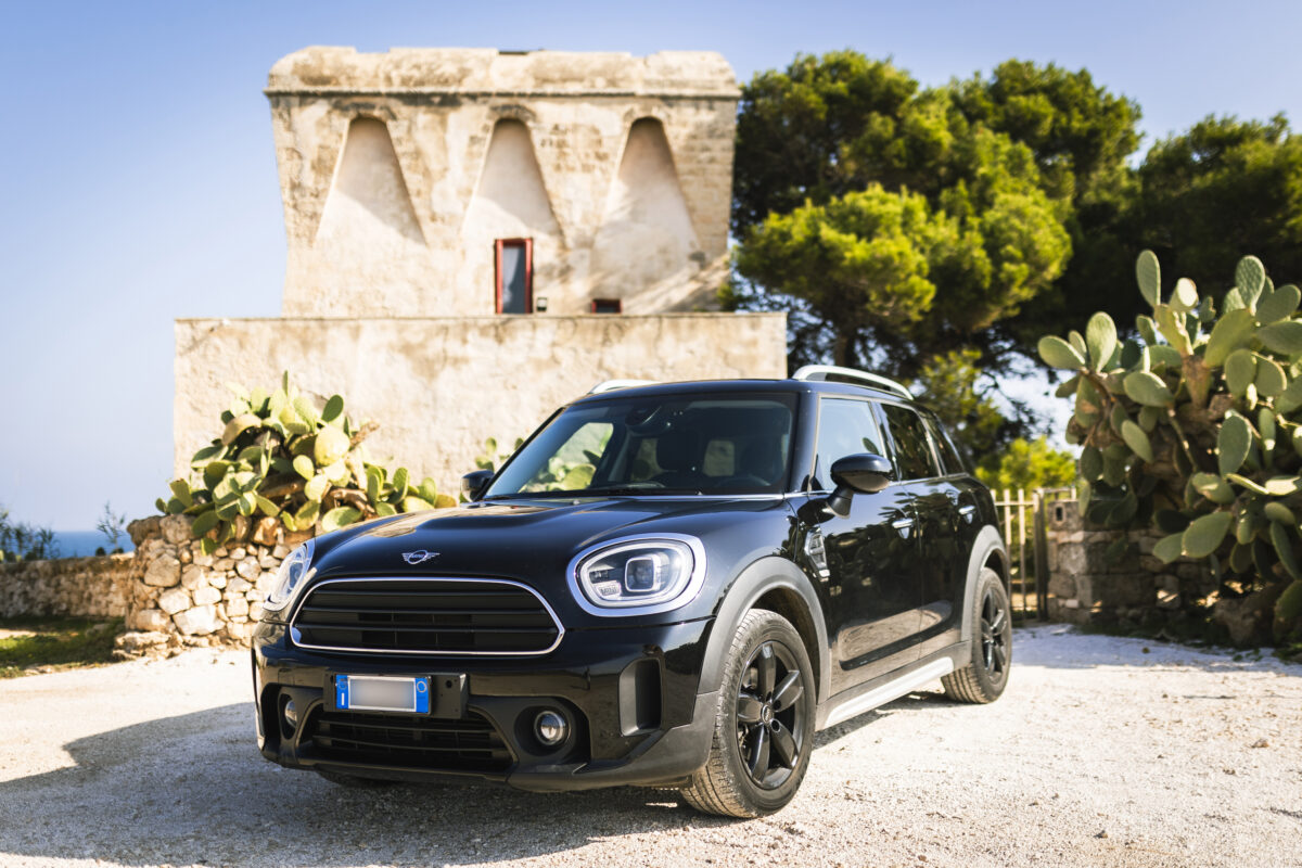 Noleggio-Auto-Mini-Countryman-1